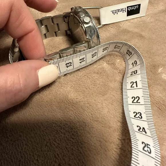 Michael Kors Silver Watch - Picture 5 of 10